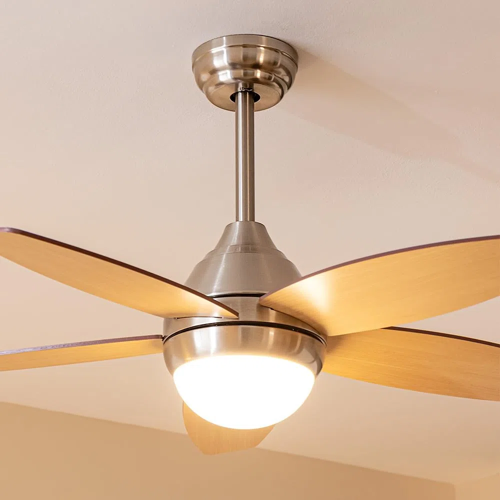 Cecotec Ventilatore da soffitto con luce EnergySilence Aero 495 55 W, diametro 42" con 5 pale reversibili, luce LED, telecomando, timer fino a 8h, 3 velocità