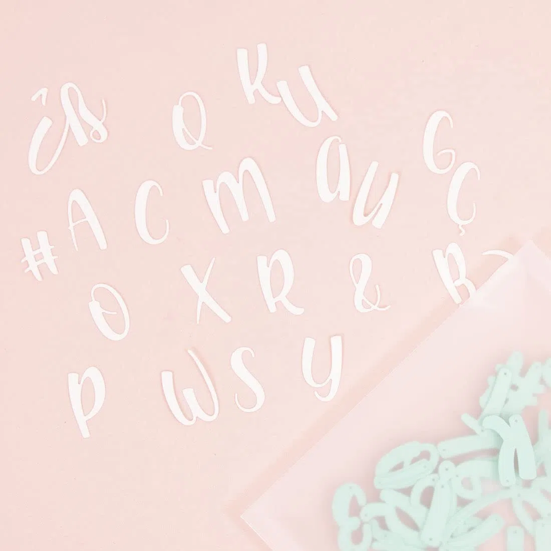 Craftelier - Fustelle essenziali per progetti di scrapbooking e creazioni, artigianato e biglietti | Forma dell'alfabeto - lettere maiuscole | Dimensioni circa 3 cm