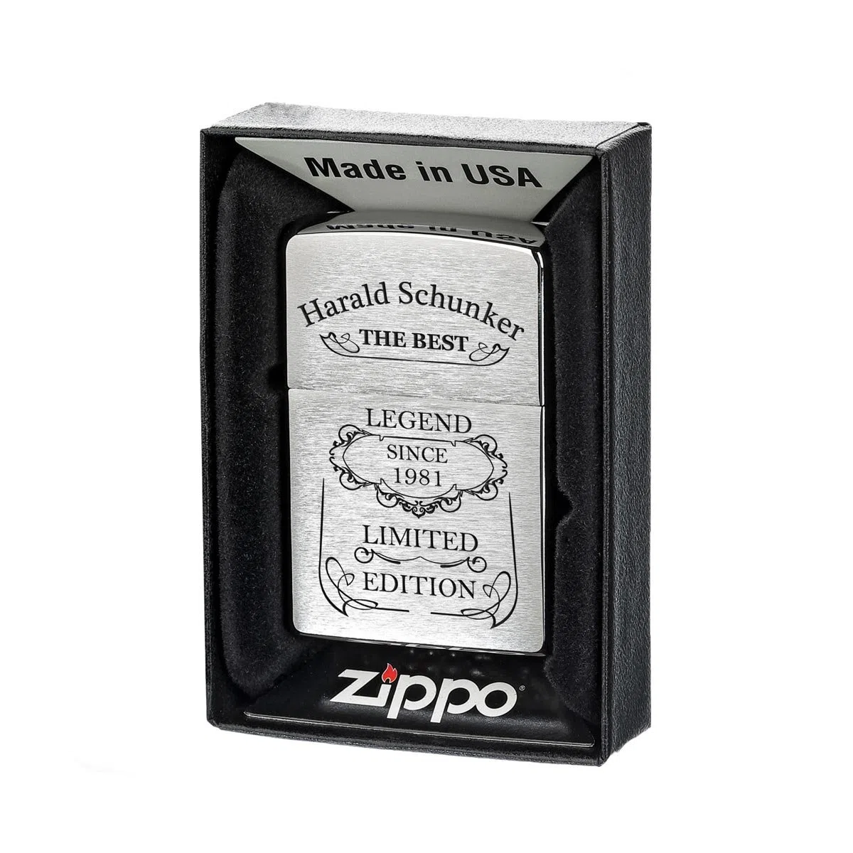 Zippo Accendino a benzina spazzolato con confezione regalo, con incisione motivo Legend