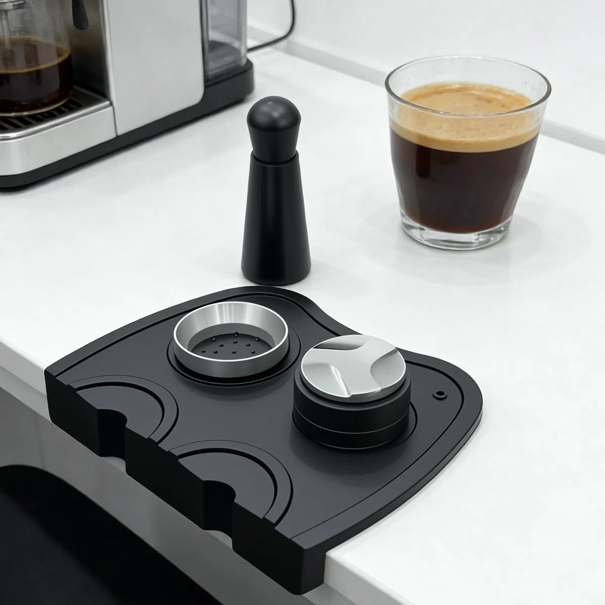 Kit Barista 51mm con Tamper 51mm, Pressino Caffè 51mm, Anello Dosatore, Tool WDT 12 Aghi, Dosatore Caffè per Moka, Distributore Caffè e Tappetino Macchina Caffè in Silicone, Set Accessori Portafiltro