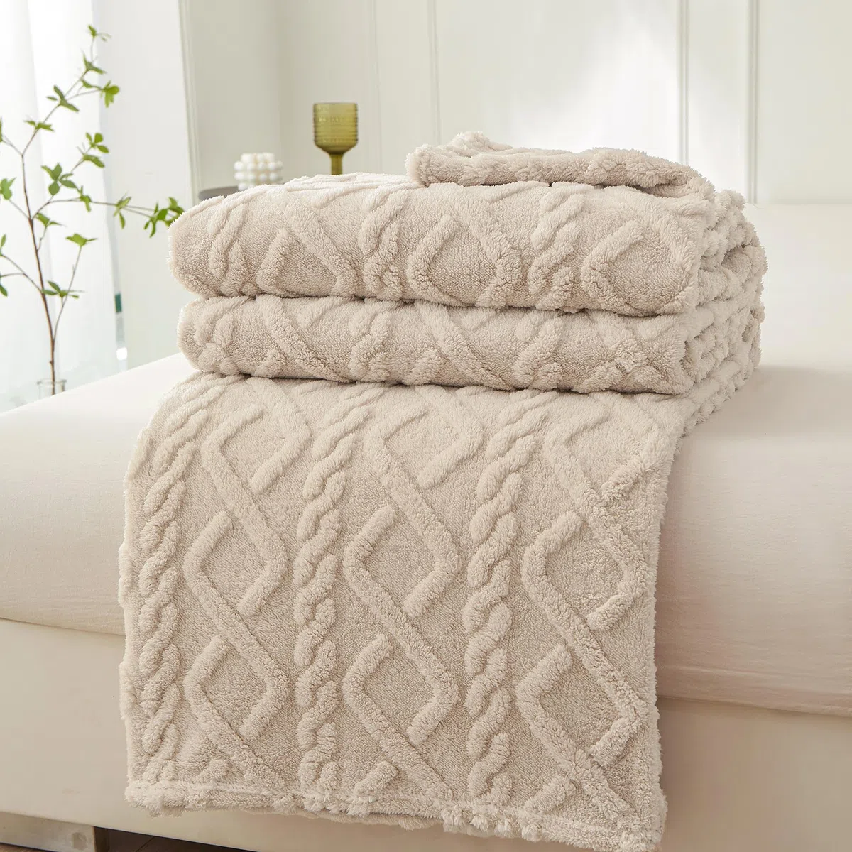 WONGS BEDDING Morbida coperta per divano, in pile, 150 x 200 cm, per letto, divano, colore beige