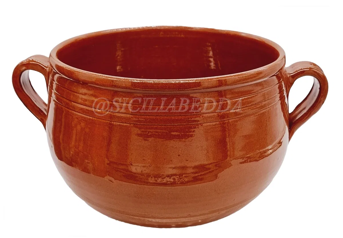 sicilia bedda - Couscoussiera Trapanese in Terracotta - Prodotto 100% Artigianale Come da Tradizione Trapanese - con Semola per Couscous Trapanese (Diametro 27 Cm. Circa)