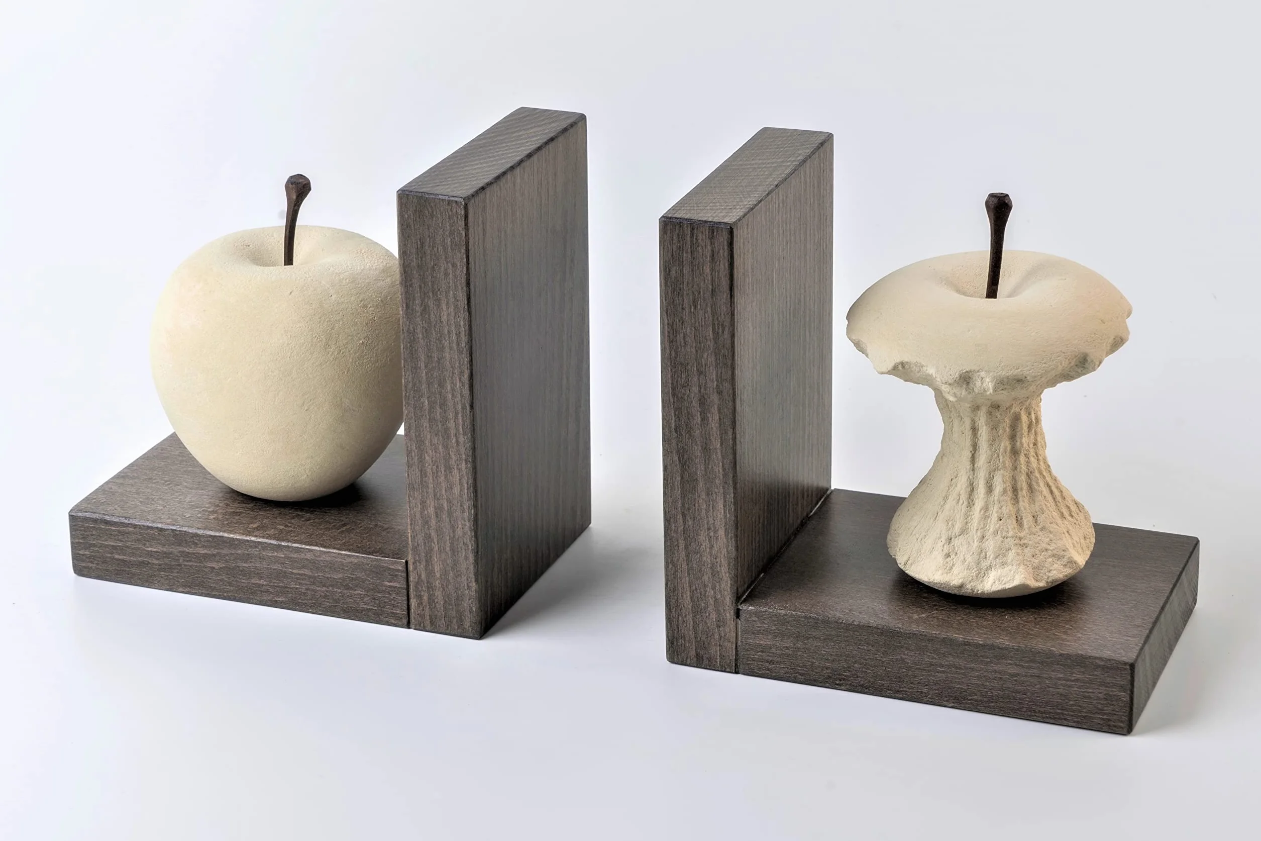 Coppia Di Fermalibri per Cameretta Ferma Libro Scultura In Pietra Su Base In Legno 2 Fermalibri Design Da Scrivania Prodotto Lavorato Made In Italy Q027T + Q027M