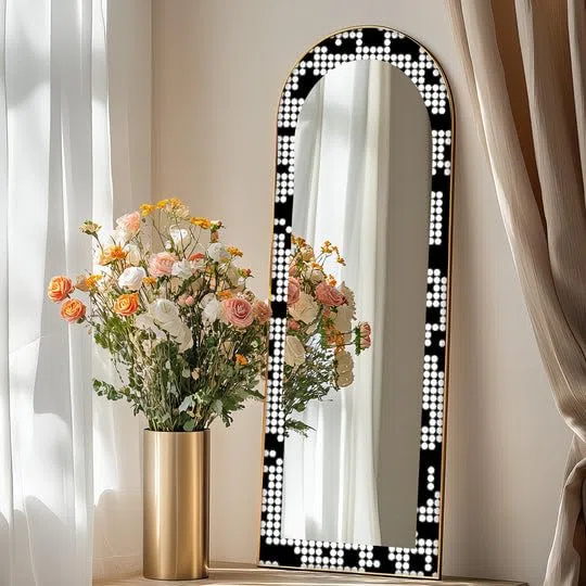 Specchio da pavimento a forma di punto monocromatico, lunghezza totale 50,8 cm x 160 cm (larghezza x altezza), specchio da pavimento con cornice nera e cornice nera