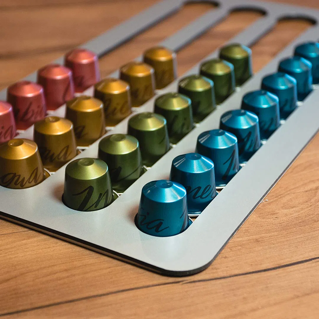 PODY® • Supporto, organizzazione per capsule, cialde di caffè • adesivo • compatibile con Nespresso Classic • alluminio composito argento