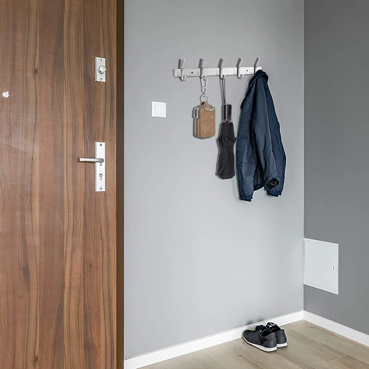 MaoXinTek Appendiabiti da parete e autoadesivo, in acciaio inox, con 5 ganci, per bagno e cucina