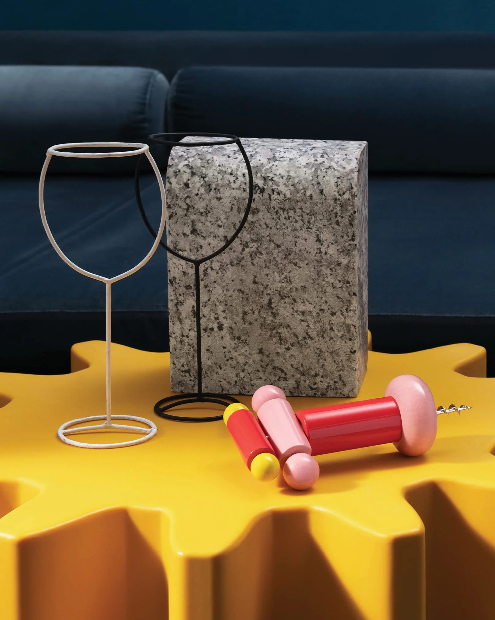 Alessi ES17 2 un Brindisi Disegnato ad Arte Cavatappi di Design in Legno di Faggio, Rosso, Giallo e Rosa