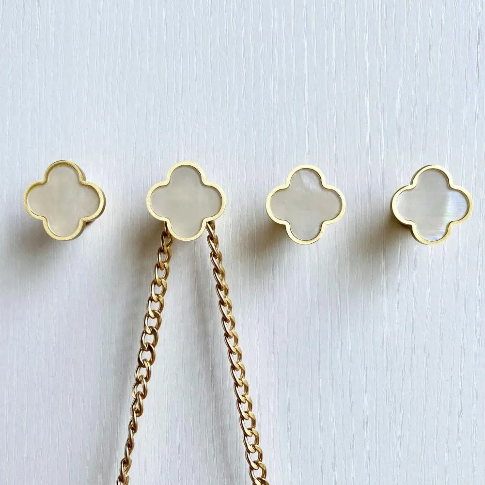 Gancio decorativo da parete in ottone massiccio, ganci a vite per appendere cappotti, zaini e borse, ganci da parete dorati champagne (confezione da 4, bianco conchiglia)