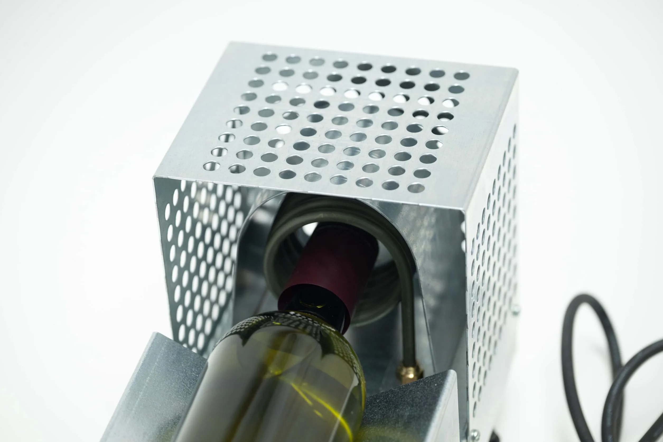 Generico Termocapsulatrice in Ferro zincato per Capsule termoretraibili nelle Bottiglie di Vetro per Vino e Olio