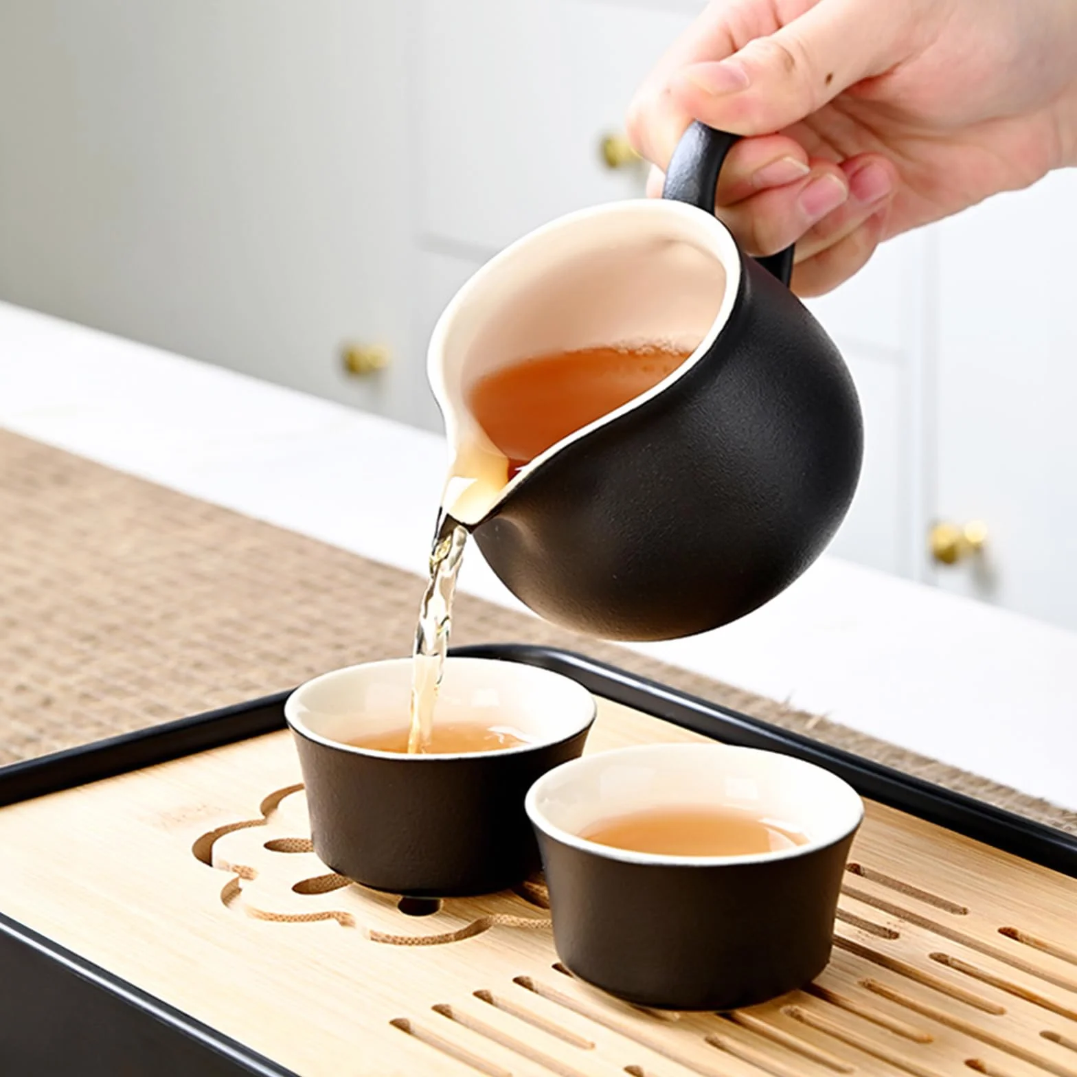 fanquare Set da Tè Nero Giapponese da Viaggio Teiera Kung Fu in Porcellana con Vassoio e Borsa Portatile Servizio da Tè Cinese per Uomo Donna Regali