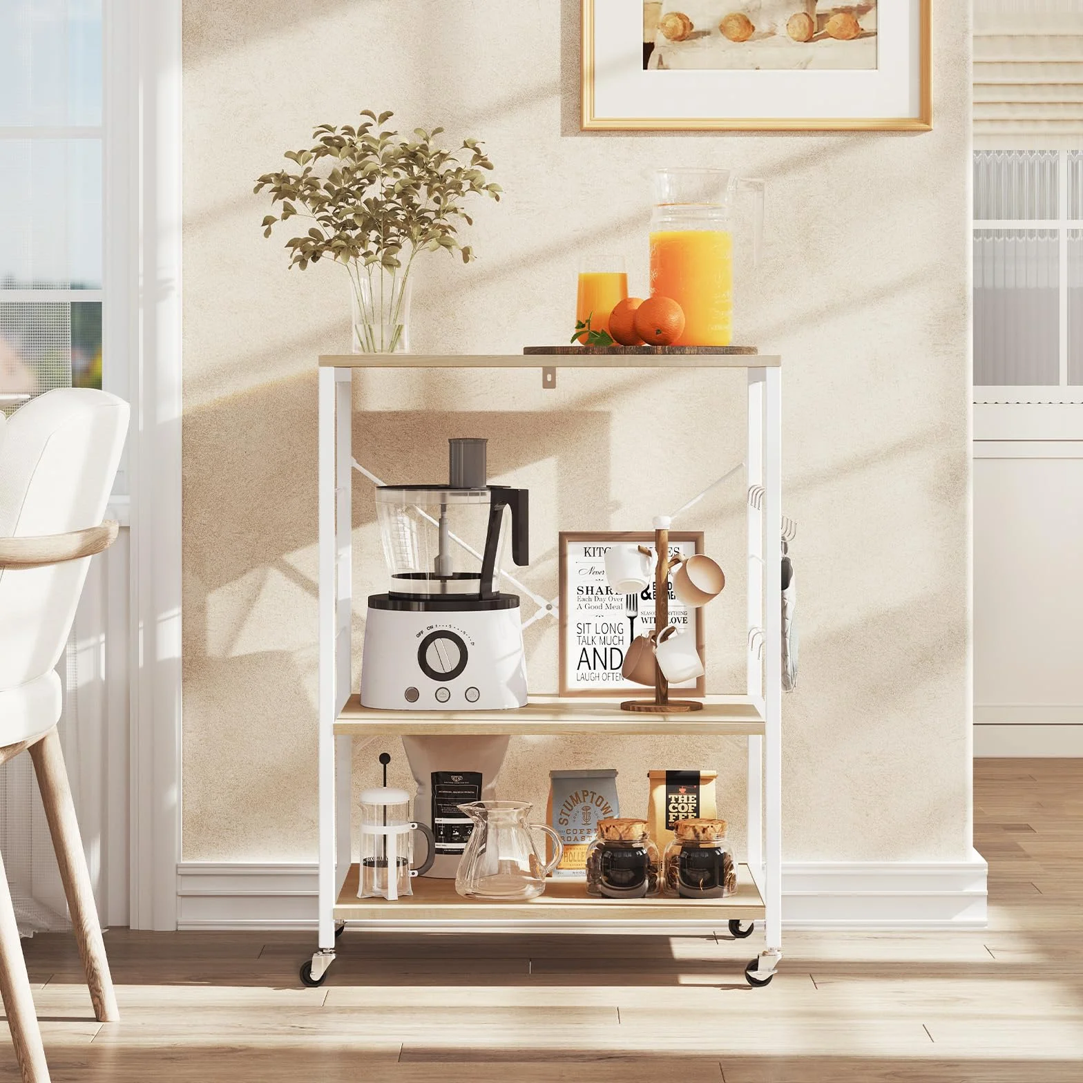 WOLTU Scaffale da Cucina con Ruote, Carrello Cucina a 3 Livelli, Scaffale per Microonde con 4 Ganci, Carrello da Bar con Struttura in Metallo, Bianco + Effetto Legno, 60x40x82,5 cm