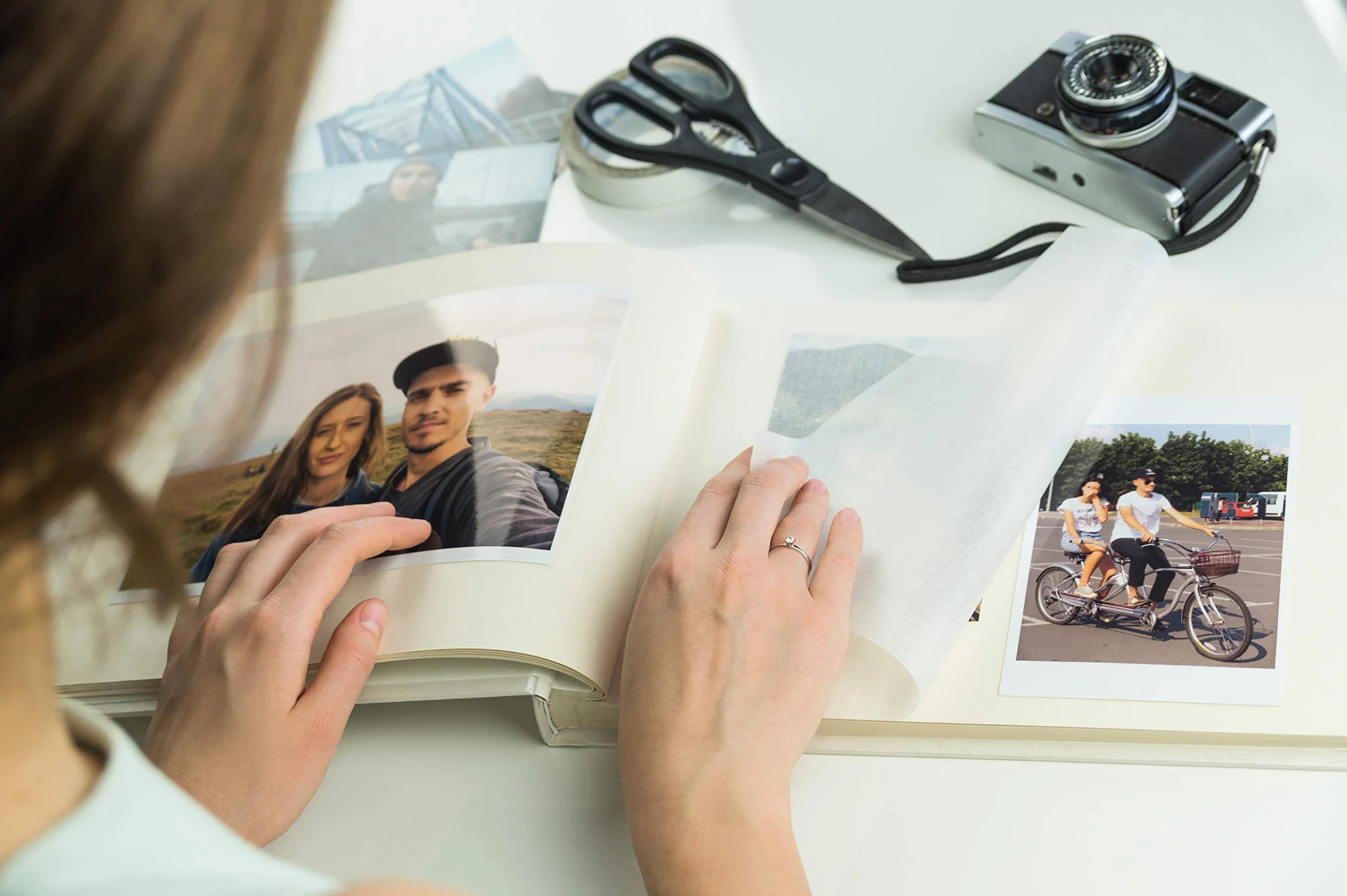 Album Foto 20x25/30FG (60 Pagine) in Carta Riso Bianca con Rilievo