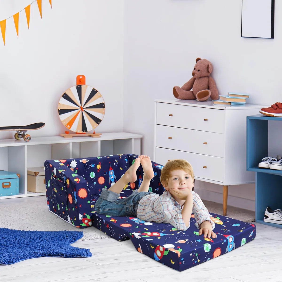 decalsweet Divano Letto per Bambini 2-in-1 Pieghevole Schienale Poltrona, Comoda Stabile Divano Bambini con Tasca in Stoffa, Divano Pieghevole Leggero Apribile per Camera da Letto, Soggiorno, Razzo