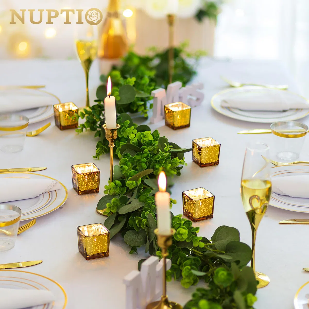Nuptio Portacandele Oro 24 Portacandele Votive di Vetro Sfuse, Piccole Candele Galleggianti Quadrate per Camera da Letto, Soggiorno, Matrimoni, Ricevimenti, Centrotavola, Feste di Compleanno