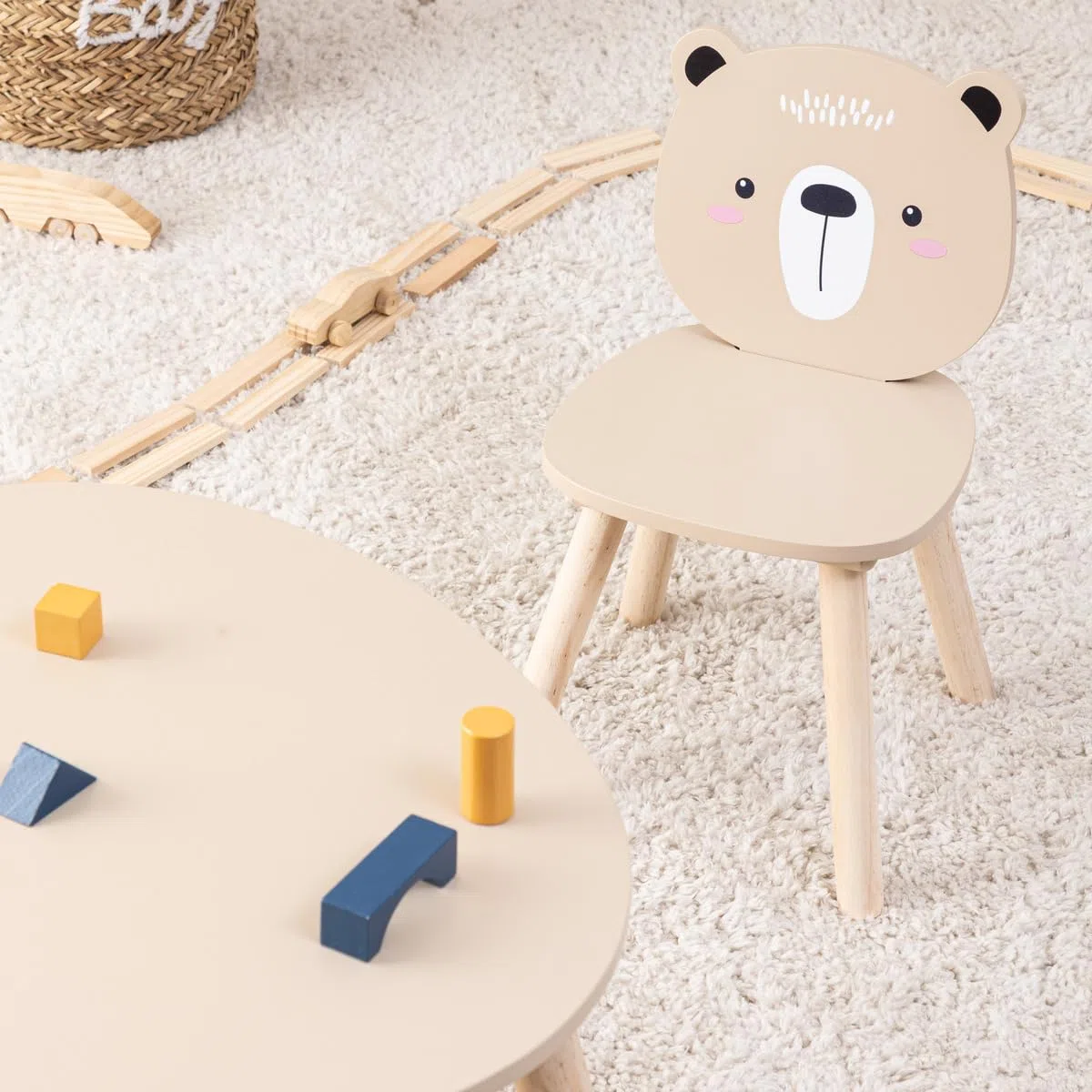 Atmosphera – Sedia Orso morbidezza in legno naturale