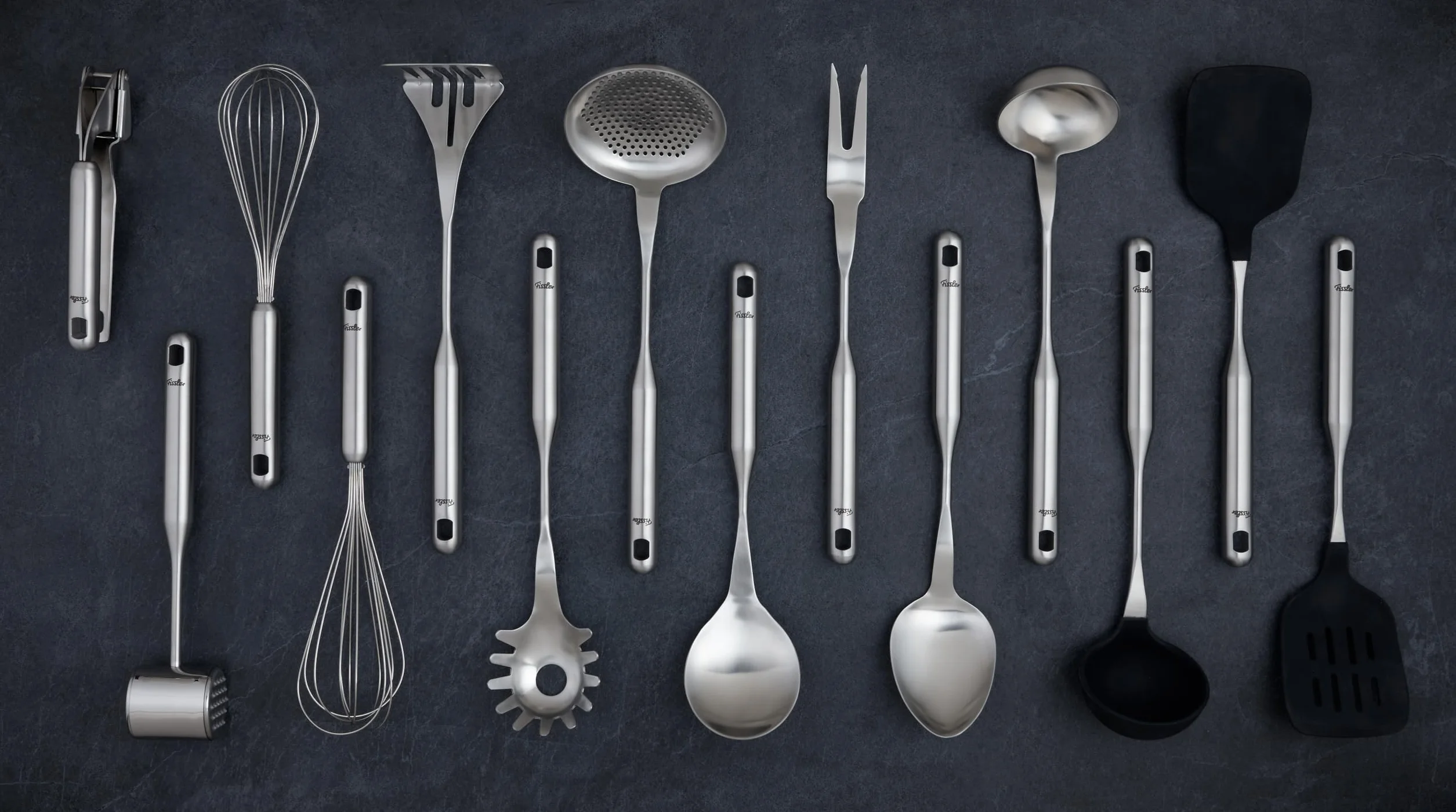 Fissler Cazzuola essenziale in silicone con manico in acciaio inox (38 cm) per salsa, mestolo, con occhiello per appenderla, lavabile in lavastoviglie