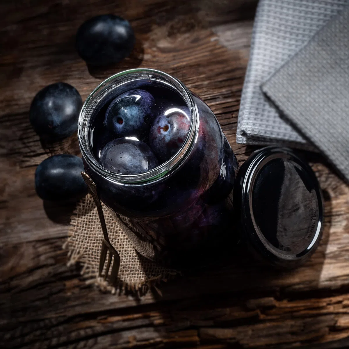 KADAX Set di 8 Grandi barattoli in Vetro 900ml Ø82 Nero Opaco – Tappo a Vite ermetico, per Conserve, sottaceti, Verdure lacto-fermentate e marmellate Fatte in casa