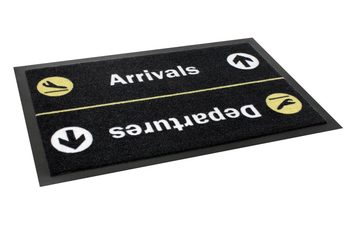 Close Up Zerbino - Arrivals/Departures