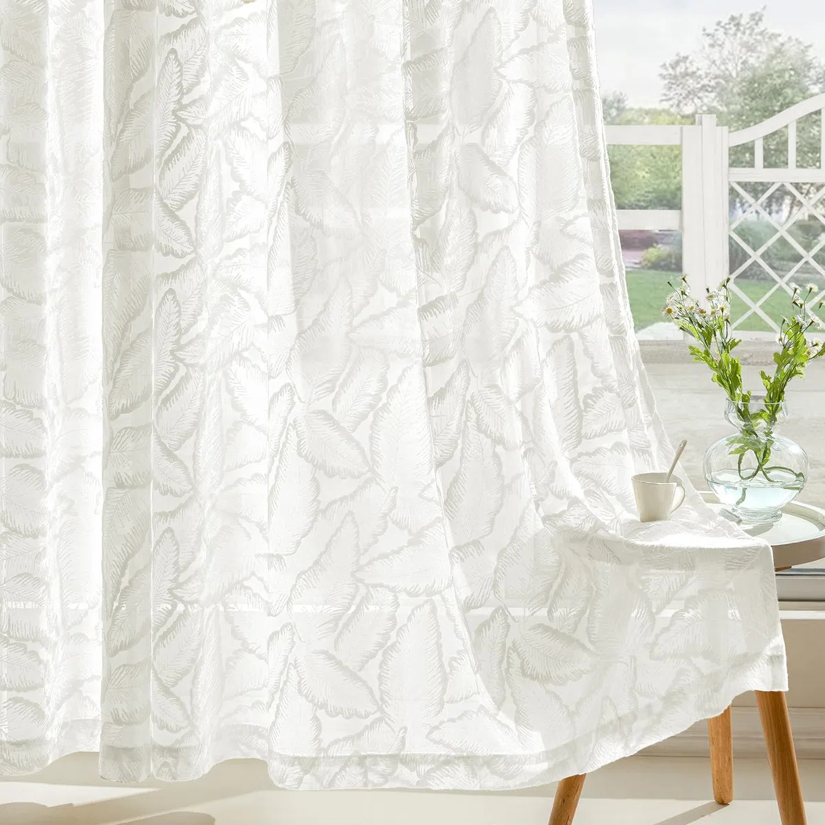MIULEE Tende Ricamate a Foglie Trasparenti per Soggiorno e Camera da Letto - Eleganti e Moderne Con Occhielli, Set di 2 Pezzi 140X240 cm Bianco