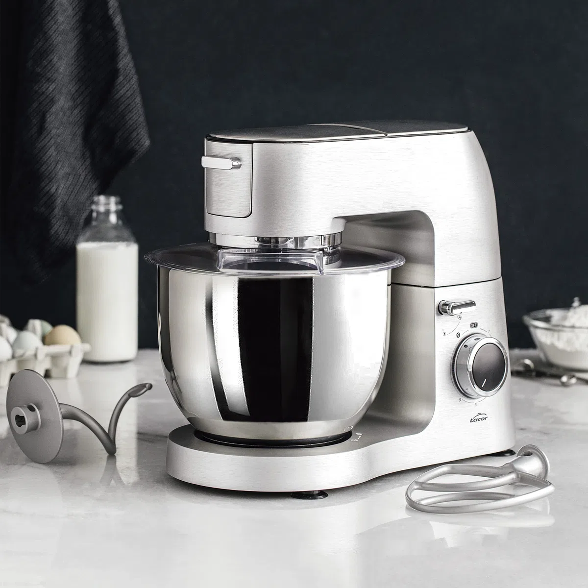 Lacor - 69684 - Caraffa in vetro per frullatore 1,5 L, accessorio originale compatibile con impastatrice Complet rif. 69583, 4 lame in acciaio inox, coperchio ermetico, per succhi, frullati e creme