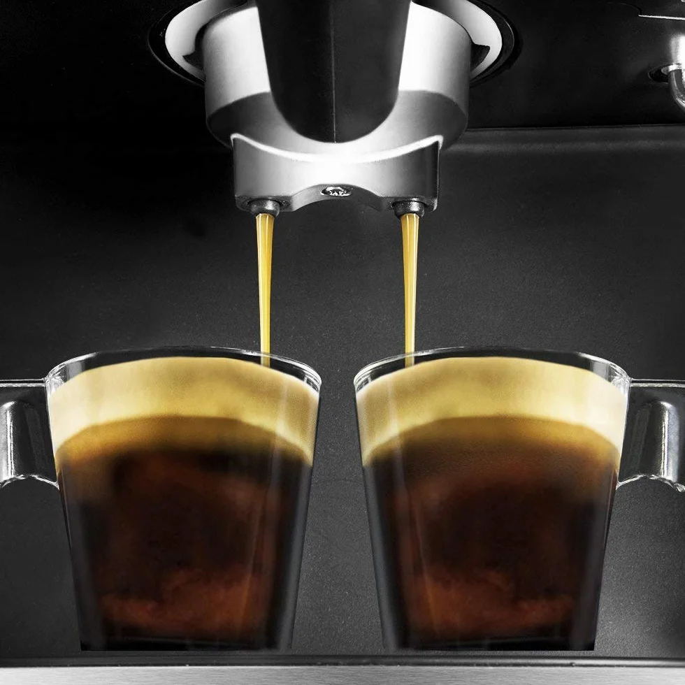 Cecotec Macchina da Caffè Espresso Power Espresso 20. 850 W, Pressione 20 Bar, Serbatoio 1,6 L, Uscita A Doppio Braccio, Vaporizzatore, Superficie A Tazza Calda, Finiture in Acciaio Inox
