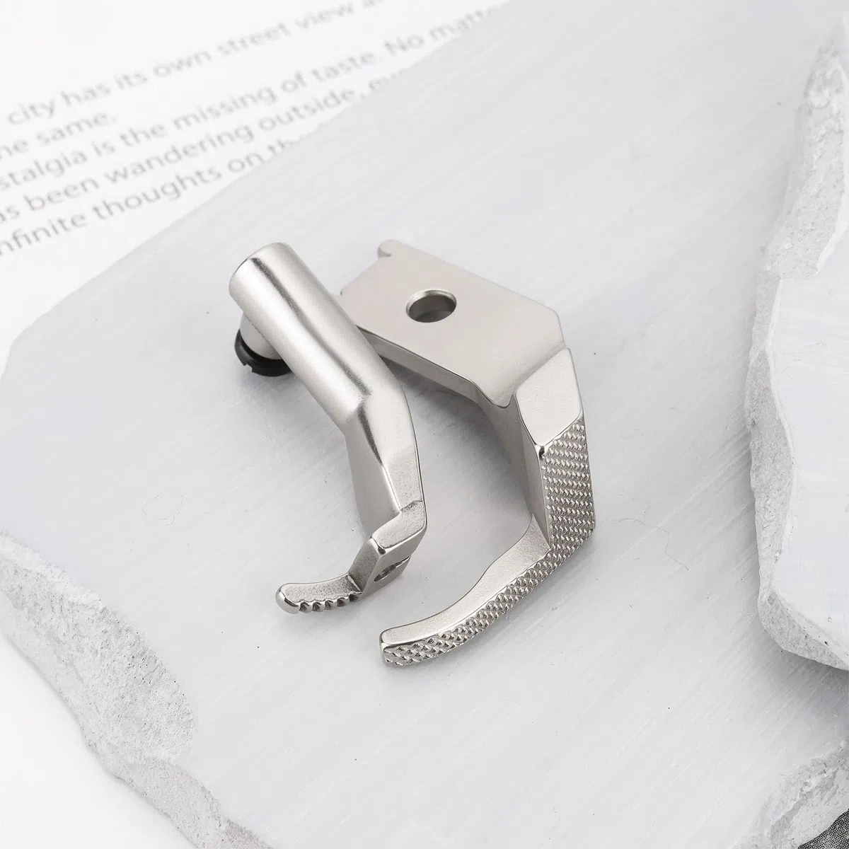 3 Pezzi Piedino Premistoffa Per Macchina Da Cucire Compatibile Con Pfaff 335 145 245 545 1245 OE KP-19029 Piedino Premistoffa Con Doppia Punta Punta Sinistra E Punta Destra