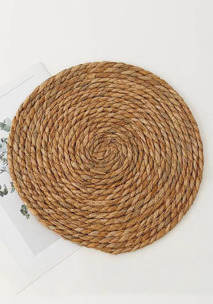 MGE - 4x Tovagliette Rotondi da Tavola - Sotto Piatti da Tavola in Vimini - Set di 4 Tovagliette Pranzo - Sottopiatti Rotondi Eleganti - Sottopiatto Rotondo - Tovagliette Rotonde