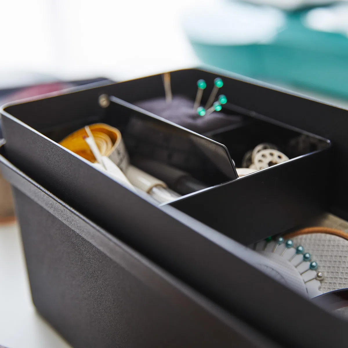 YAMAZAKI 5061 TOWER Sewing Box, black, Steel/Wood/ABS Resin/Cotton/Polyester, 27 x 14 x 13.5 cm