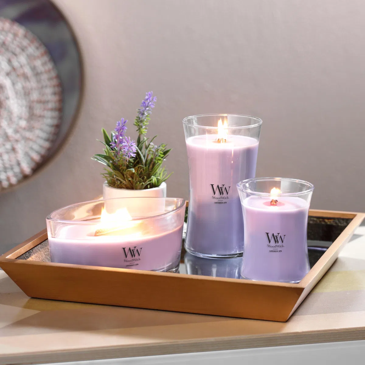 WoodWick Candela profumata Ellispe con stoppino crepitante | Lavender Spa | Durata della fragranza: fino a 50 ore