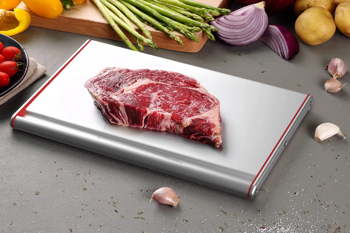 That Thawthat Modern Tavola di sbrinamento, in Alluminio anodizzato e Acciaio Inox, Argento, 35 x 23 x 3 cm