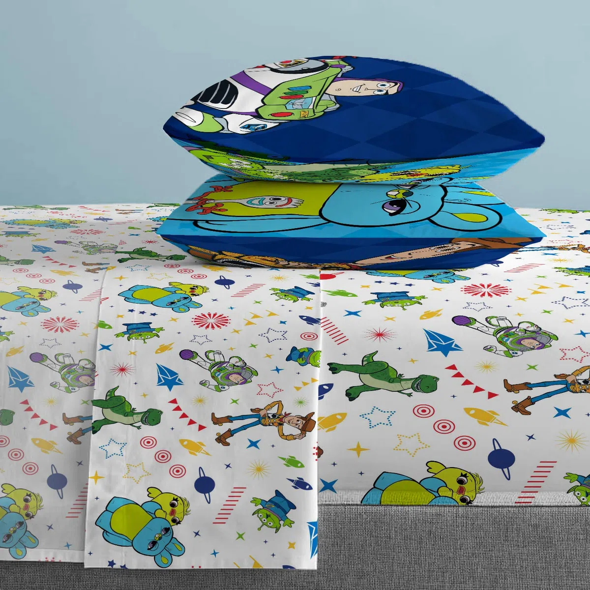 Disney Toy Story Buzz & Woody - Set di 4 lenzuola super morbide e accoglienti per bambini – lenzuola in microfibra resistente allo scolorimento (prodotto ufficiale Disney)