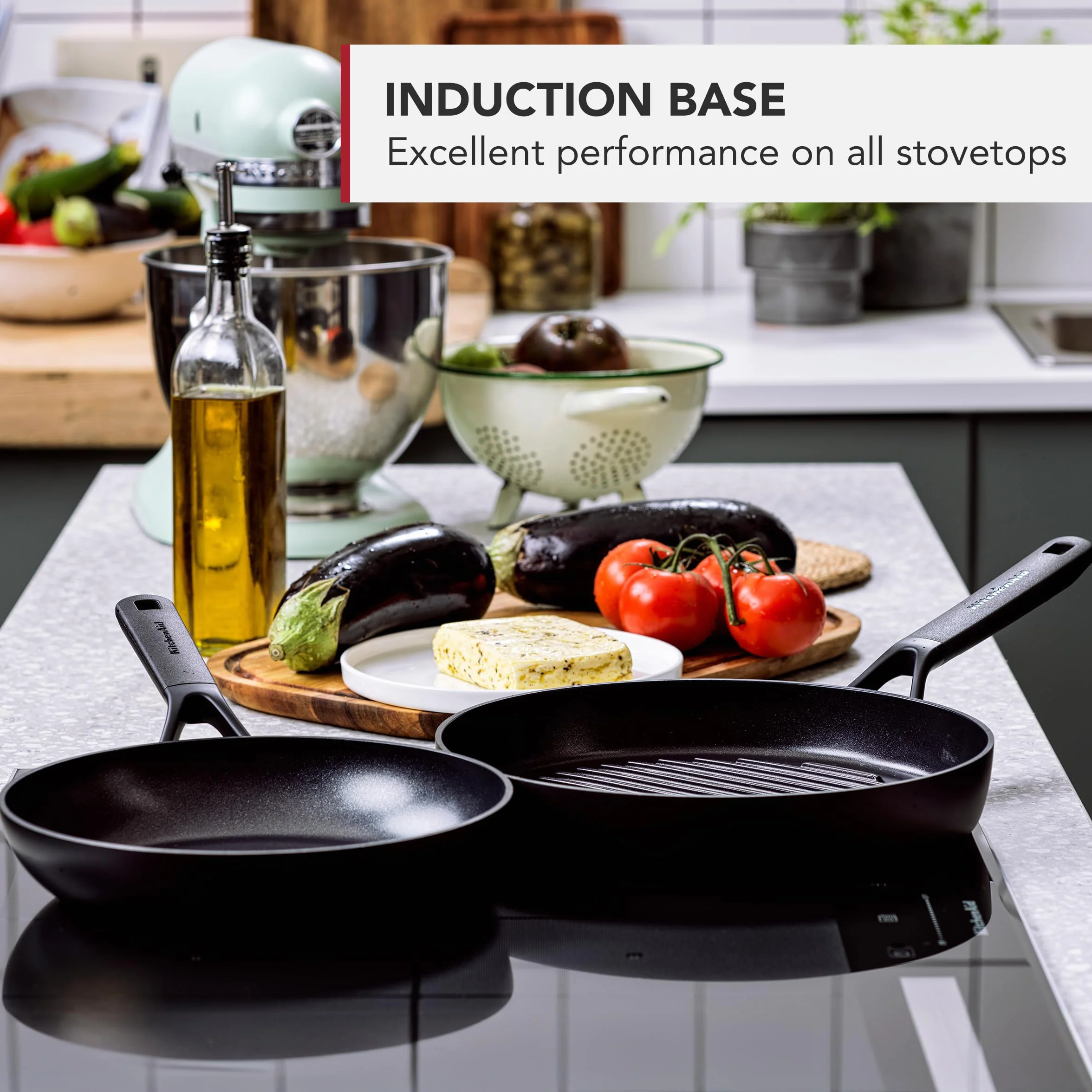 KitchenAid Classic Forged Aluminium Padella Crepes in Alluminio duro anodizzato, Senza PFAS, Ceramica antiaderente, 24 cm, Adatte a Tutti i Tipi di Fornelli, Induzione, Forno e Lavastoviglie, Nero