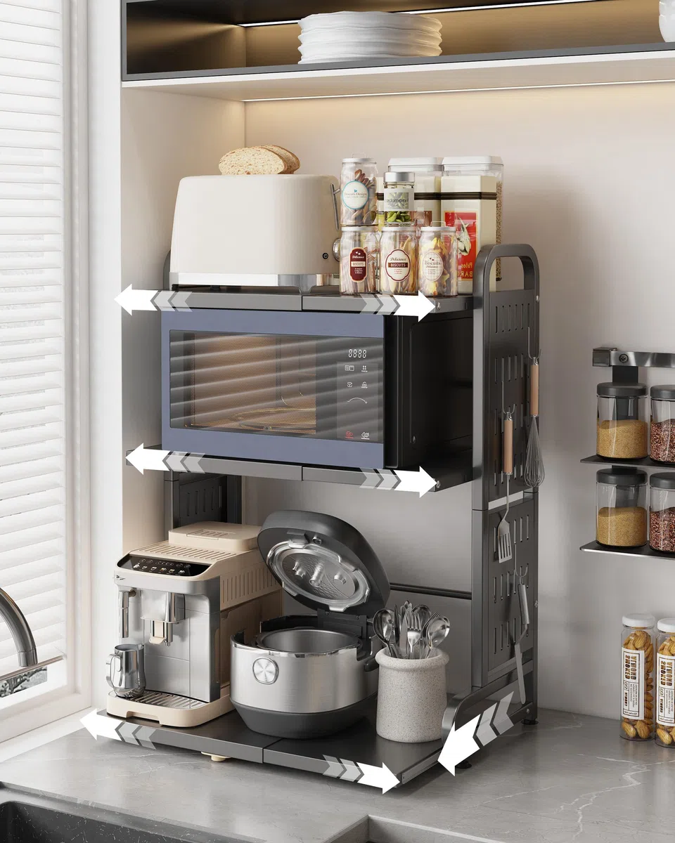 Scaffale Estraibile per Microonde con Cassetto, 3 Ripiani e 6 Ganci Metallici, Supporto per Friggitrice ad Aria e Teglie, Scaffale da Cucina Nero