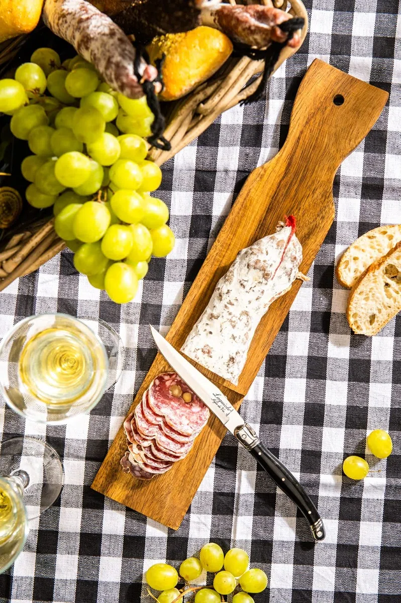 Laguiole Style de Vie salsiccia con coltello, legno di acacia