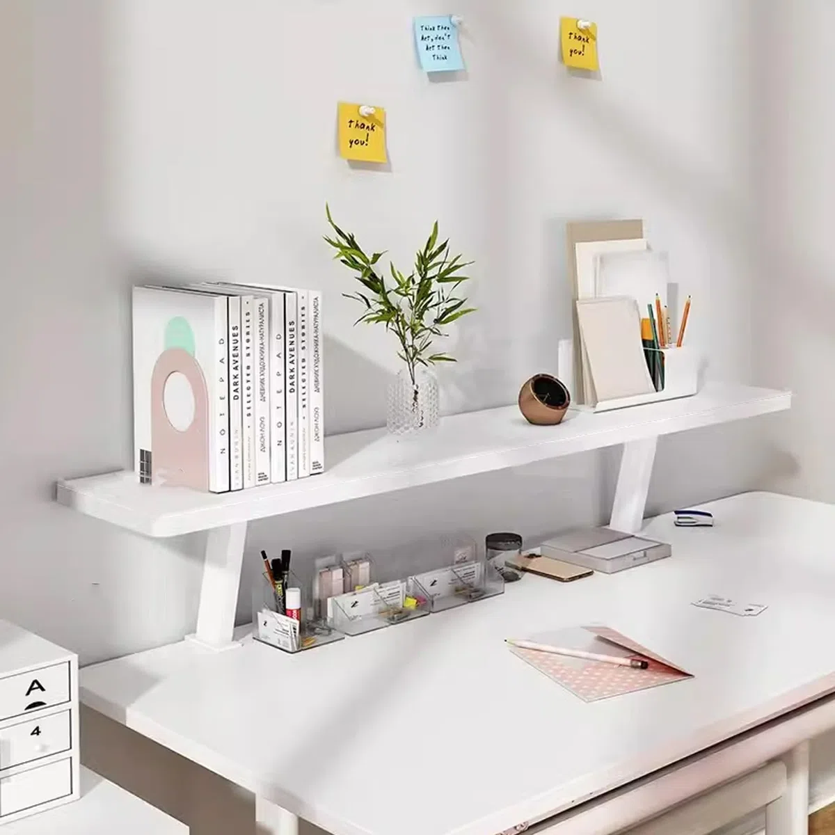 Mensola da scrivania con supporto a morsetto regolabile per scrivania per maggiore spazio di archiviazione e nizzazione, mensola da scrivania sospesa con tavolino design bianco 120 cm/47