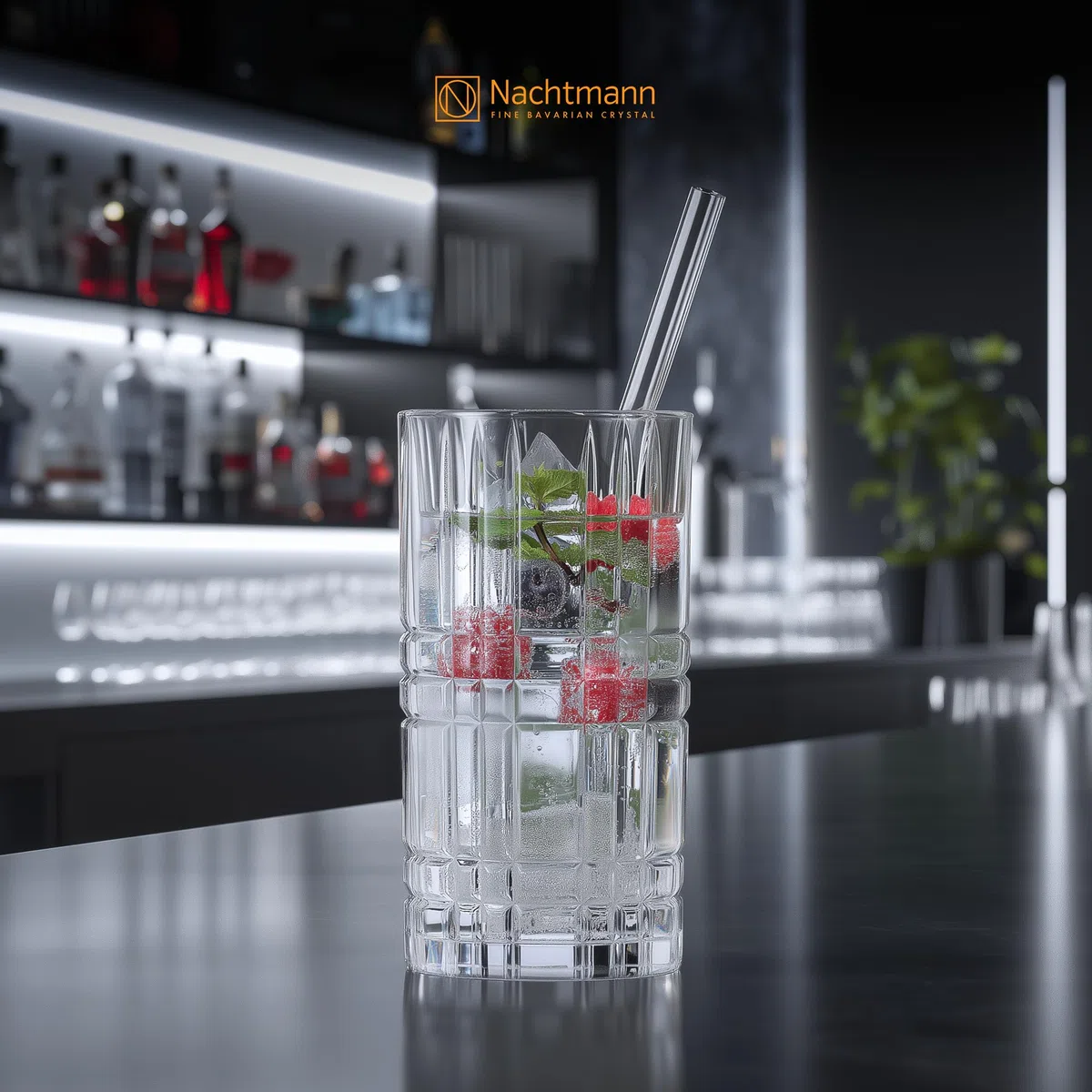 Nachtmann Bicchieri da long drink da 445 ml, 4 pezzi, con 4 cannucce di vetro e 1 spazzola per la pulizia, Tastes Good, 103144, bicchieri da cocktail in vetro di cristallo, bicchieri lavabili in